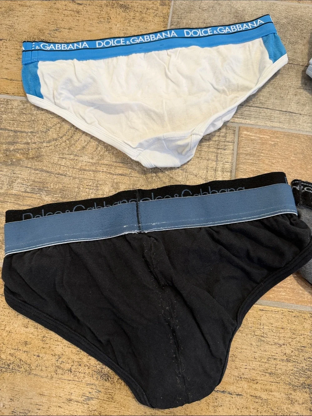 Dolce & Gabbana Men’s Briefs Pack – White, Light Blue, Set of 4 Mens Small S